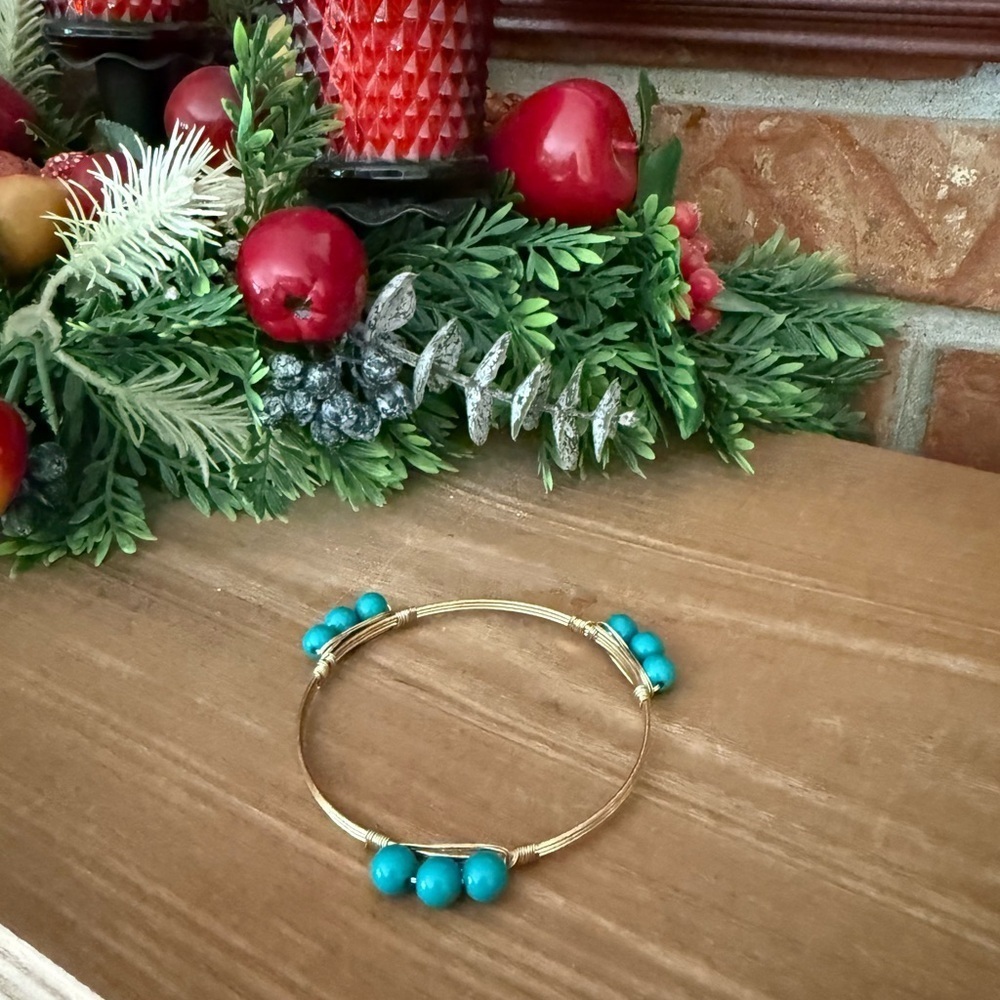 Vintage MADEIRA GEMSTONE BANGLE BRACELET Gold and Turquoise Beaded Bracelet - Picture 2 of 6